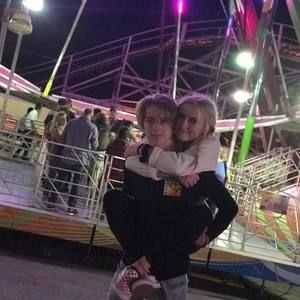 Meet your Posher, Savannah